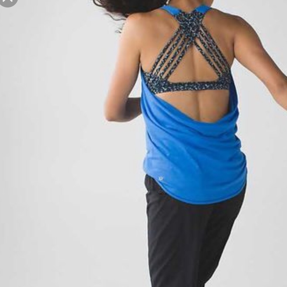 Lululemon tank
